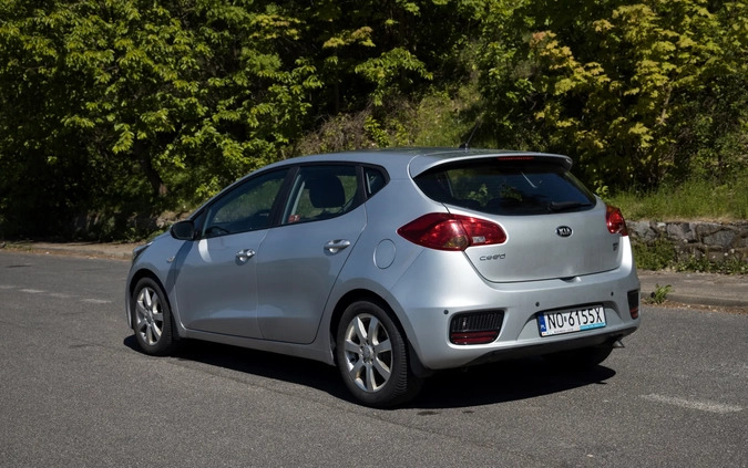 Kia Ceed cena 35900 przebieg: 151000, rok produkcji 2018 z Olsztyn małe 29